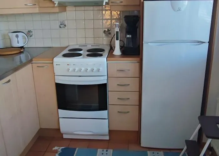 Harbor Street 2, Studio,oh, Kk,makuualkovi,suihkuh,parveke Lägenhet *